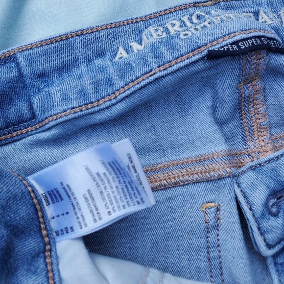 Jeans - Picture 2 of 2